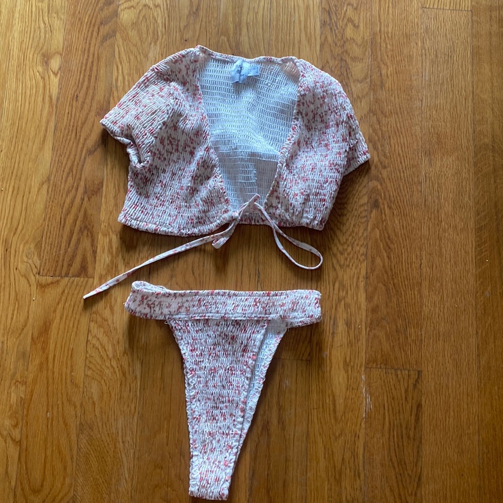 Short sleeve, high waisted bikini